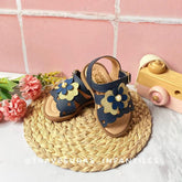 Sandalias Flor Navy Detalle Dorado Diseño